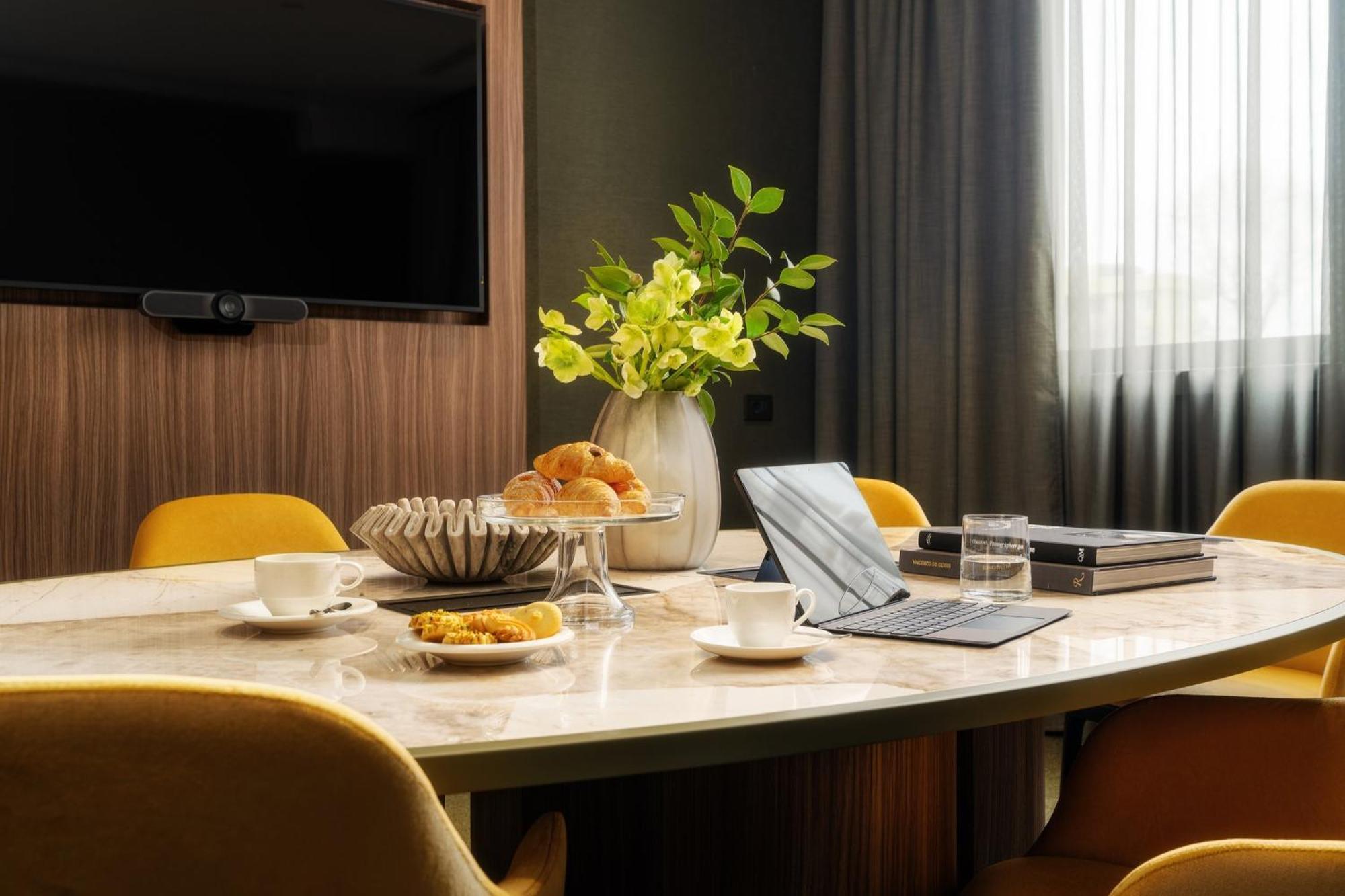 Crowne Plaza Milan City By Ihg — Fotos 2